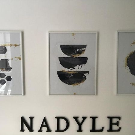 Готель Nadyle House Неаполь Екстер'єр фото